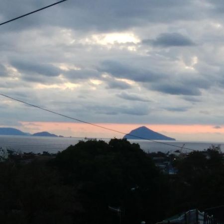 築100年の宿【はぶの家】 Oshima Buitenkant foto